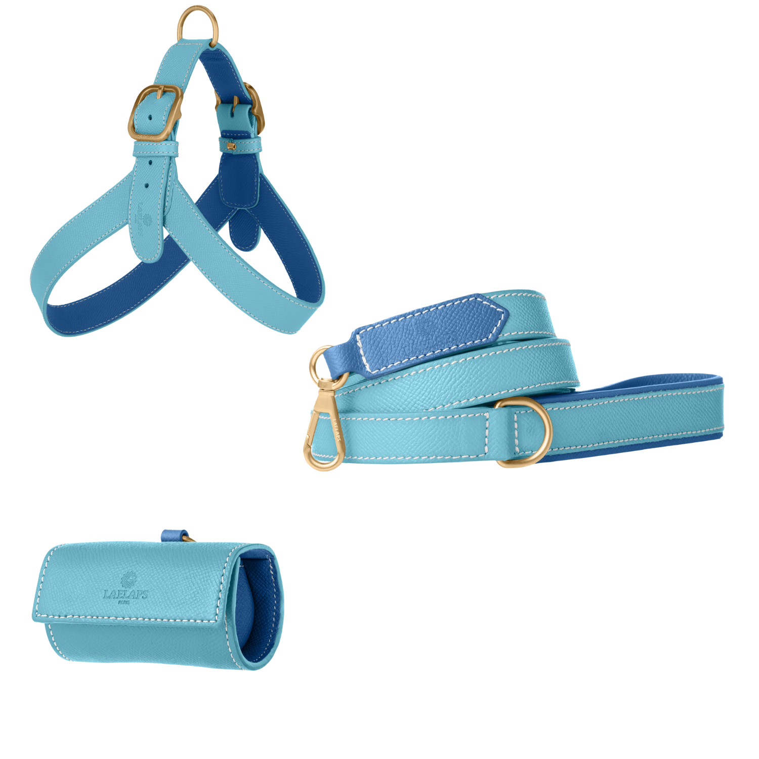 Lichtblauw leren tuigje, riem en zakjeshouder met blauwe voering en matte goudkleurige hardware van Laelaps Paris